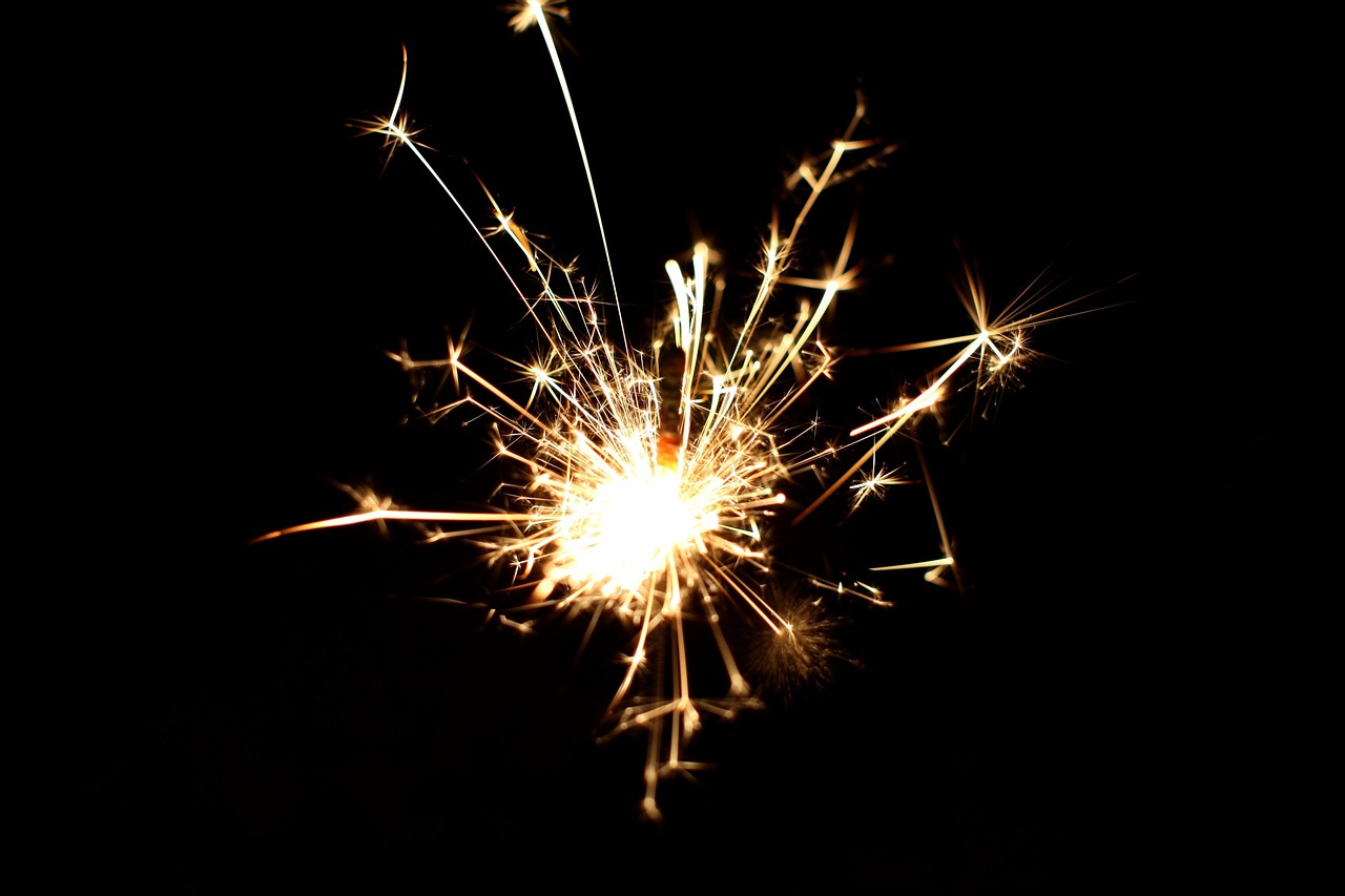 sparkler, spark, fireworks-532838.jpg